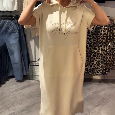 Vera – Lässiges Kapuzenkleid mit Stil