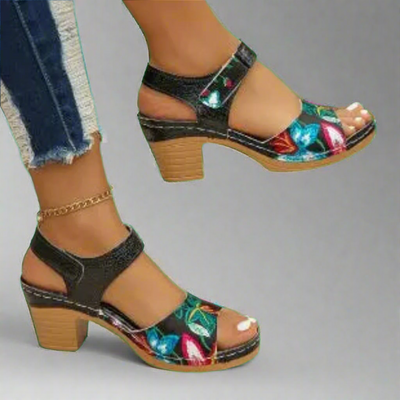 Marisa | Stilsichere Peep-Toe Sandalen