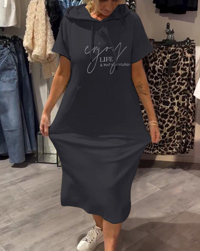 Vera – Lässiges Kapuzenkleid mit Stil