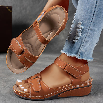 Brigitte® | Modische orthopädische Sandale