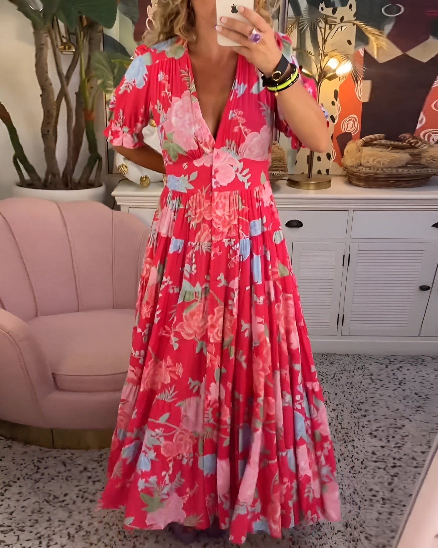Eveline - Elegantes Kleid mit Blumendruck und V-Ausschnitt