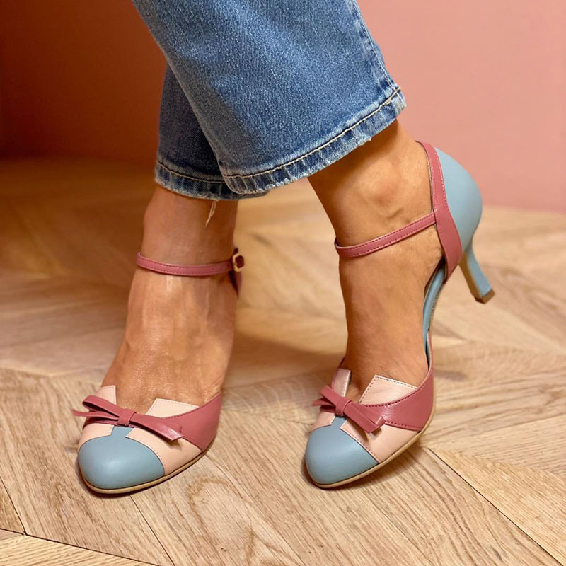 Bellarosa | Bunte Sandalen mit Knoten und Riemen, runder Zehenbereich