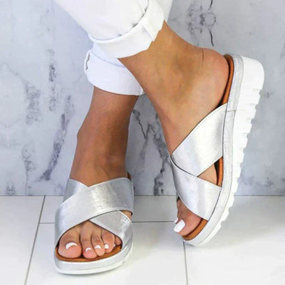 Norah® | Die trendigen orthopädischen Sandalen