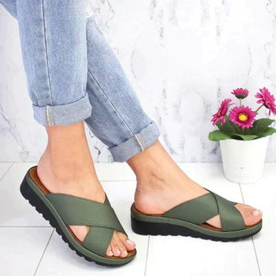 Norah® | Die trendigen orthopädischen Sandalen