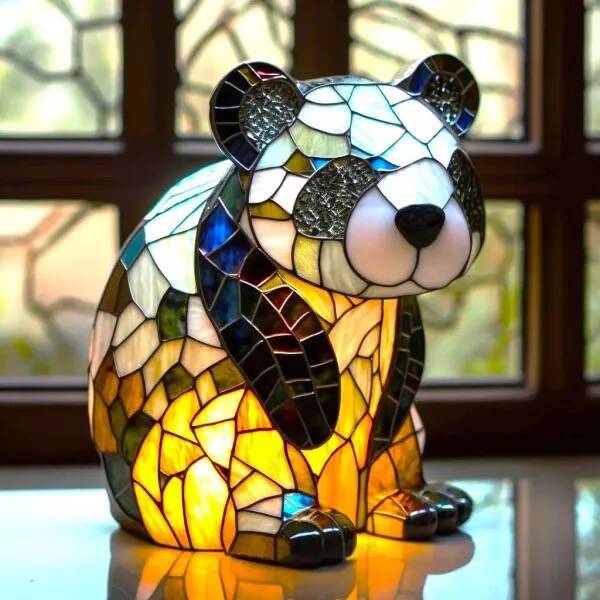 Veyra® | Magische Panda-Lampe aus farbigem Glas