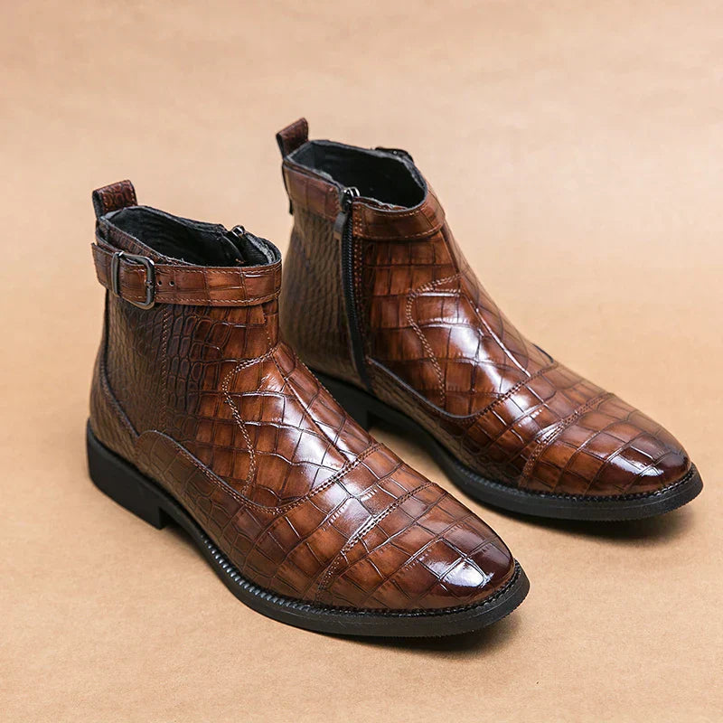 Leon® | Stiefeletten mit Schnalle aus Kunstleder