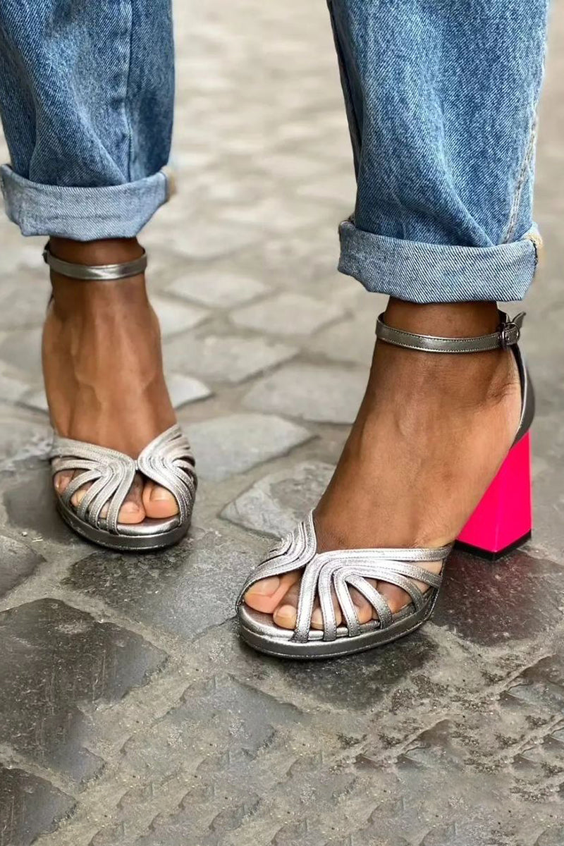 Seraphina™ | Glänzende Sandalen mit Breittalent und elegantem Schnallenverschluss