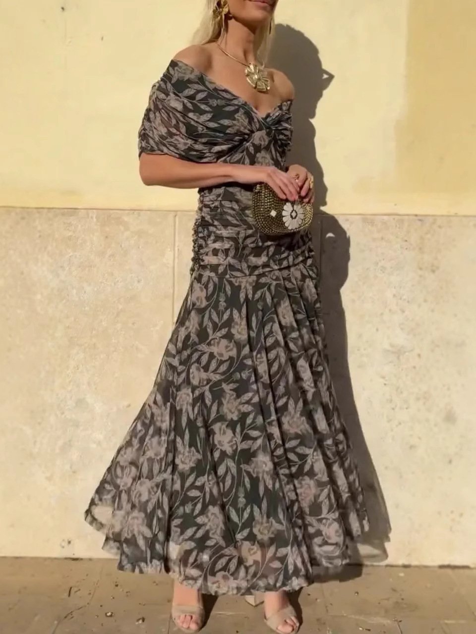 Sophie - Elegantes Kleid mit Blumenmuster