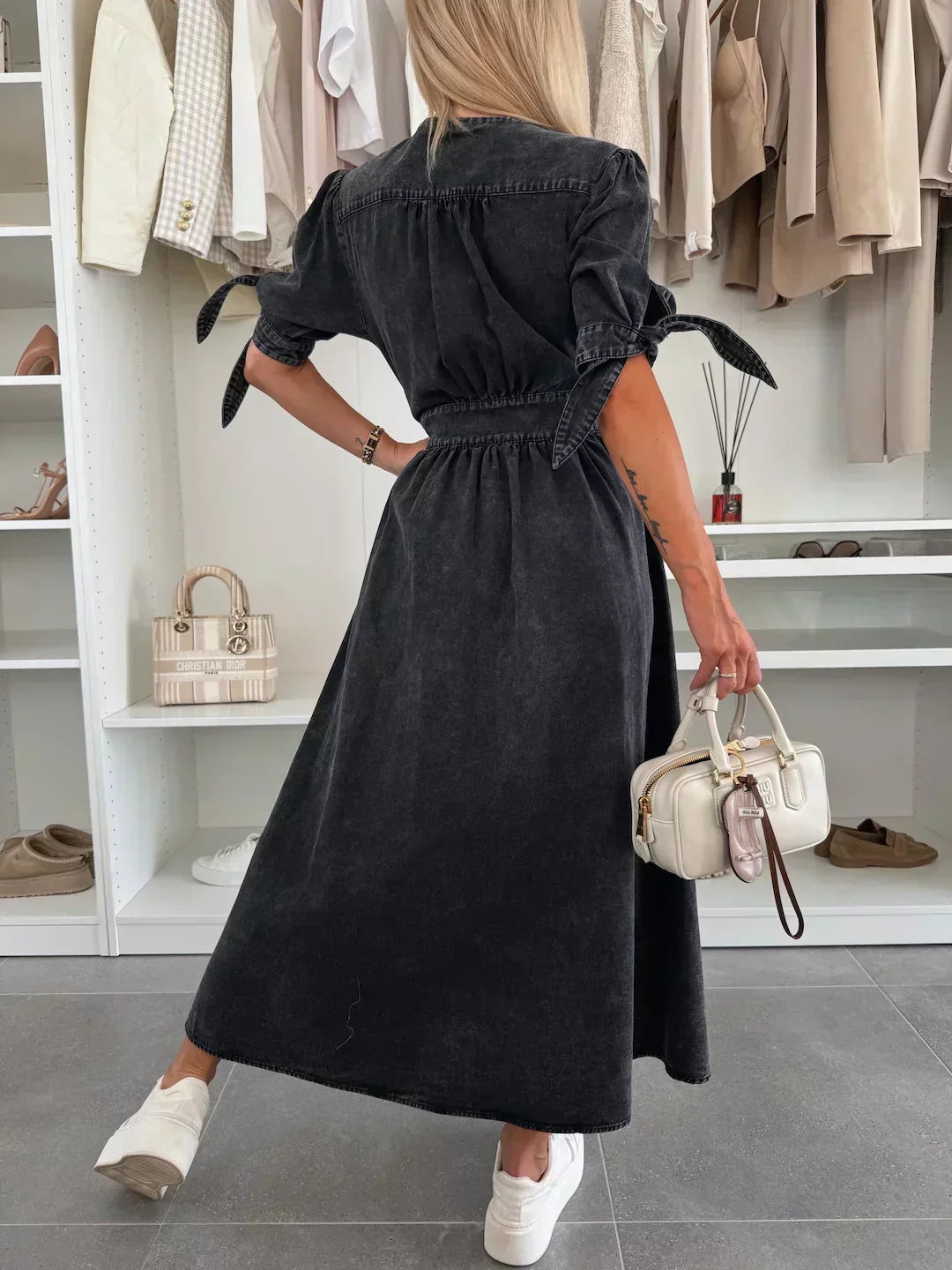 Louise - Leuchtendes Denim-Kleid