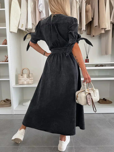 Louise - Leuchtendes Denim-Kleid