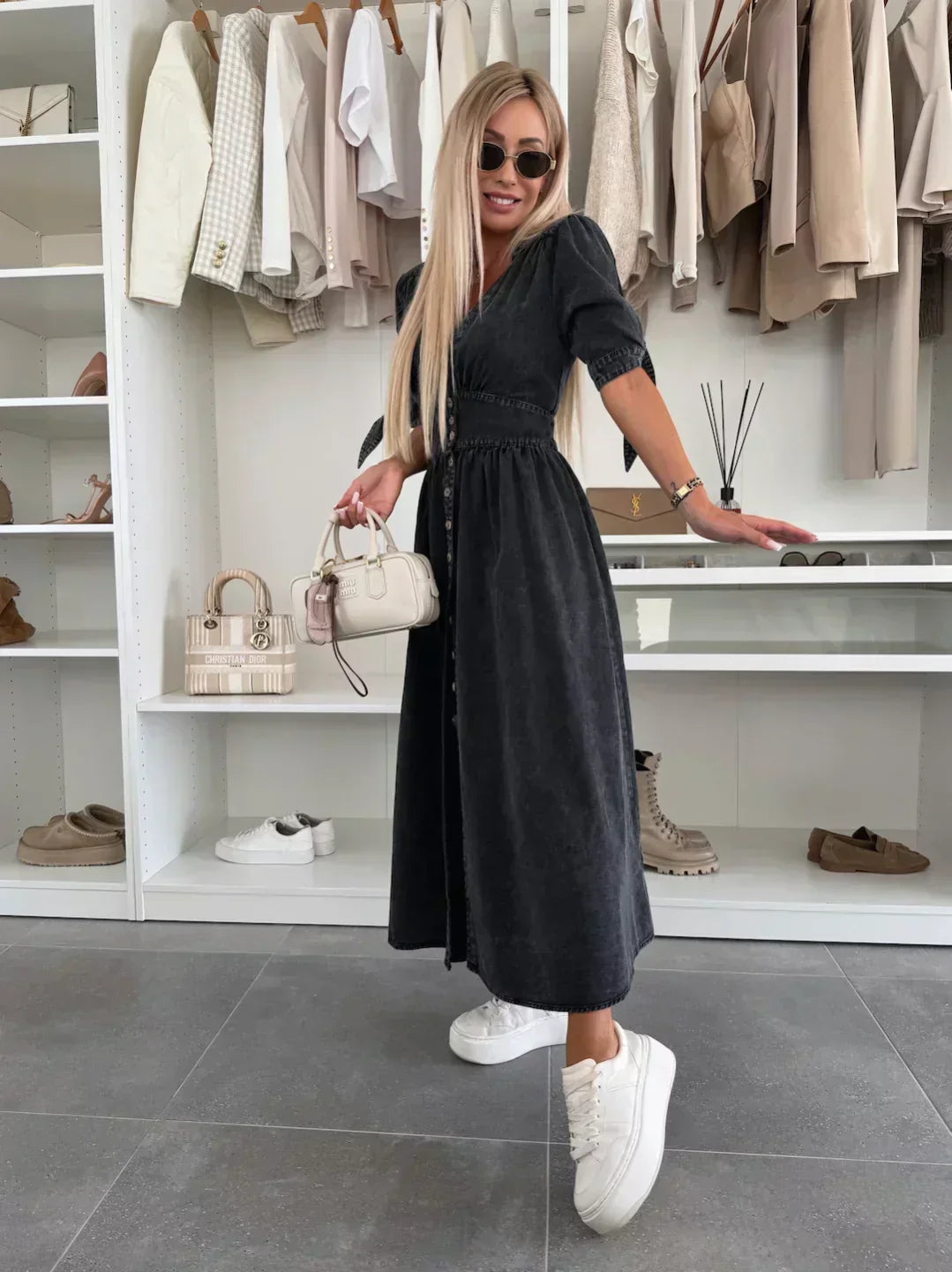 Louise - Leuchtendes Denim-Kleid