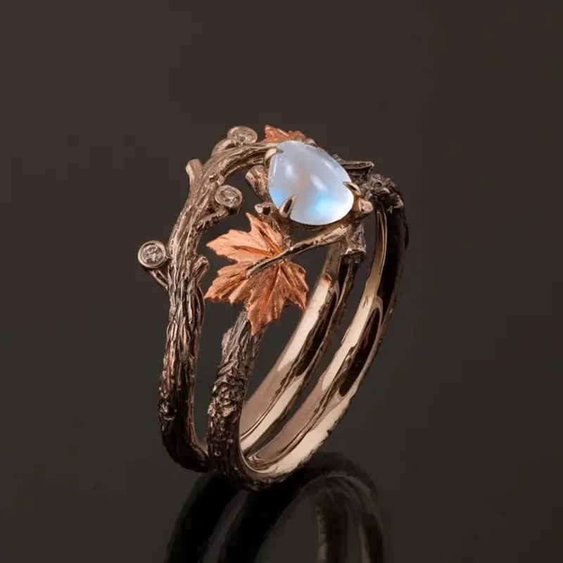 Elina® | Ring aus natürlicher Mondstein