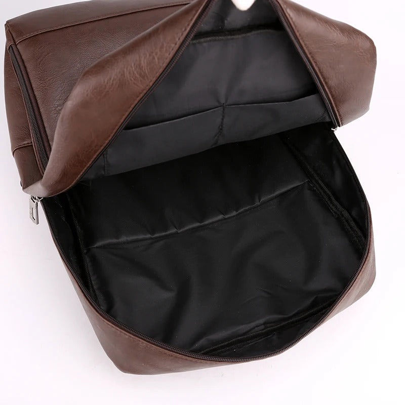 Hunter® | Geräumiger Bürrucksack