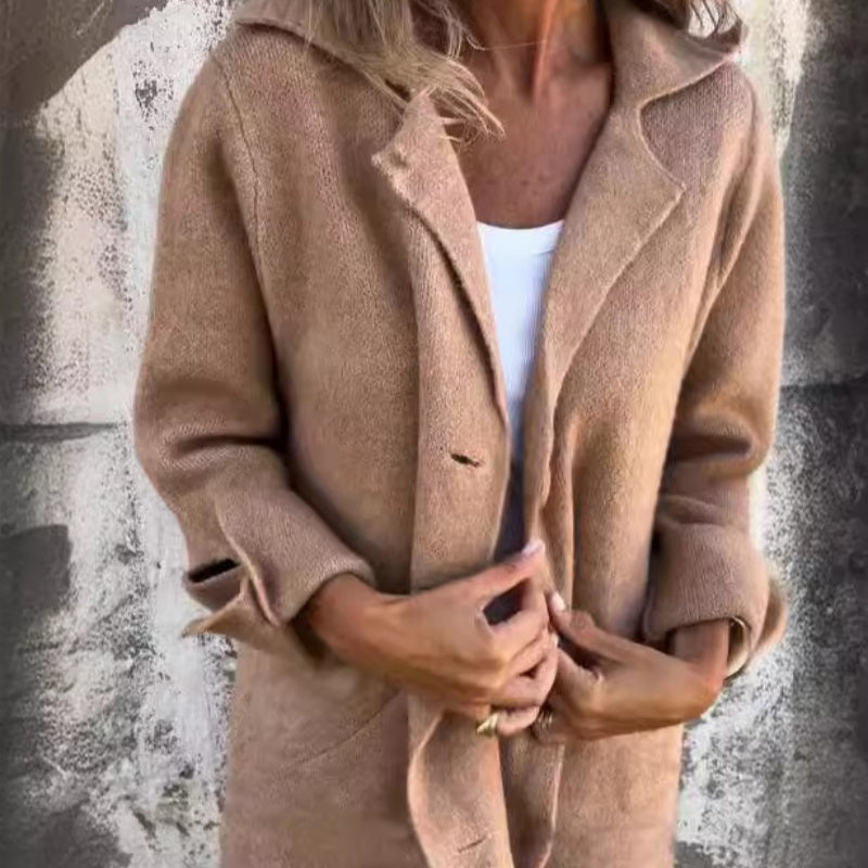 Lisa® | CASUAL-EINREIHIGE JACKE MIT KAPUZE